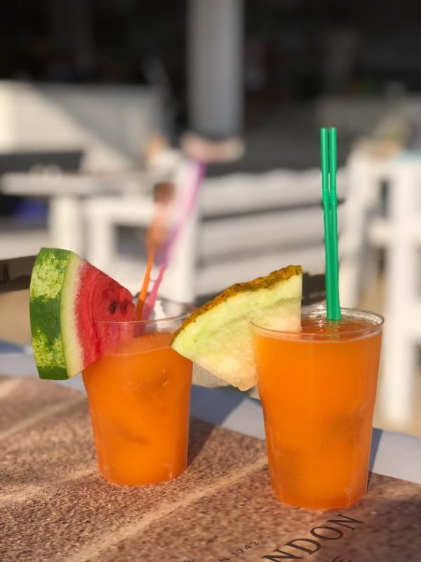 bars in mykonos