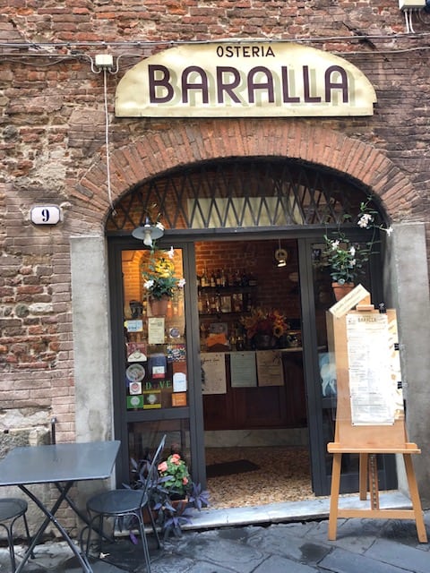 restaurants in lucca 