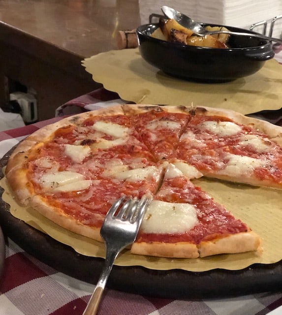 restaurants in lucca