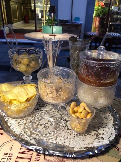restaurants in lucca