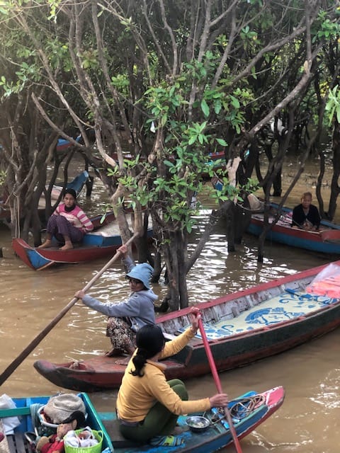 floating village siem reap