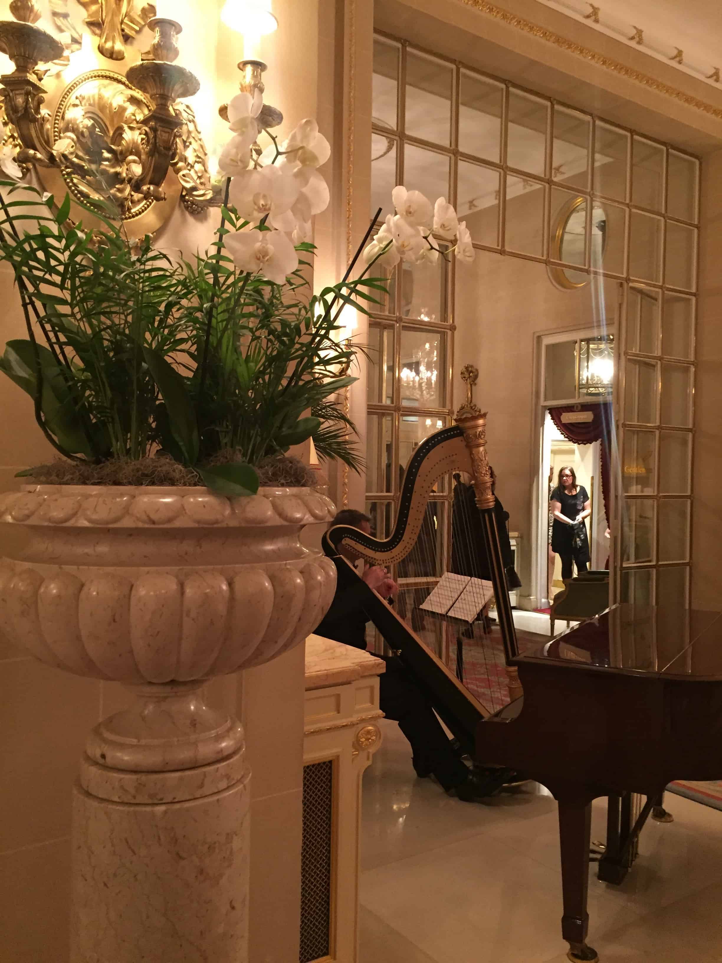 restaurant in Piccadilly