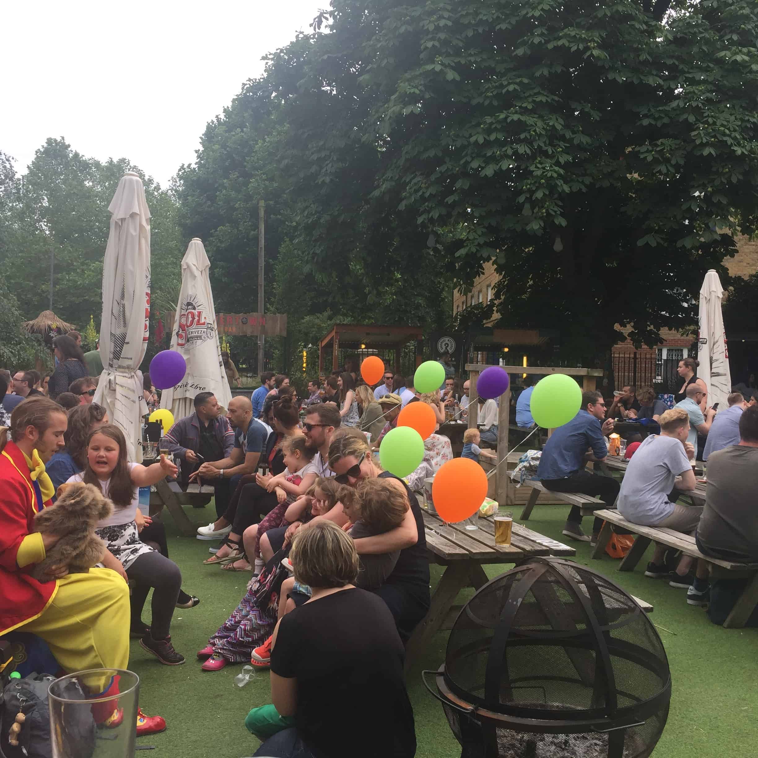 pub in Victoria Park