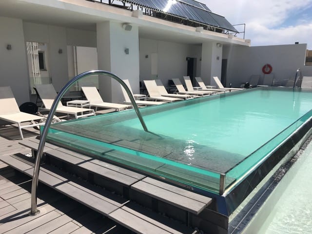 hotel in st julian's 