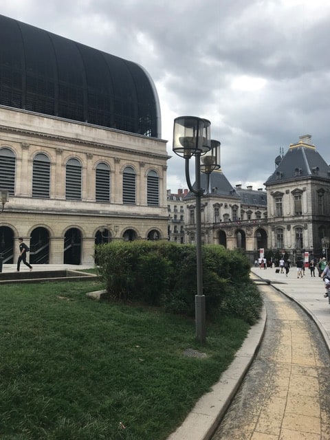 things to do in lyon