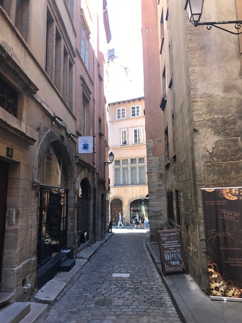 things to do in lyon