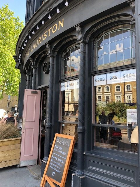 pub near victoria park