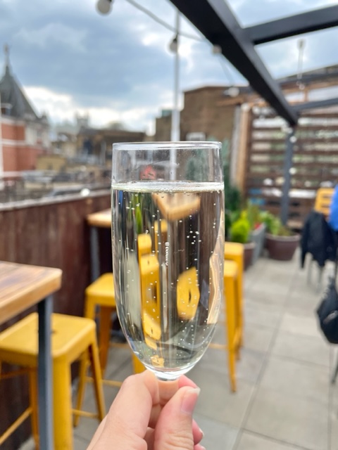bottomless brunch in king's cross