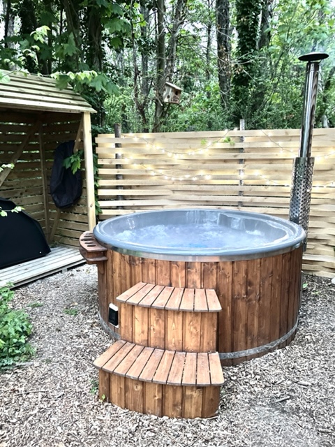 cabin with a hot tub in east sussex