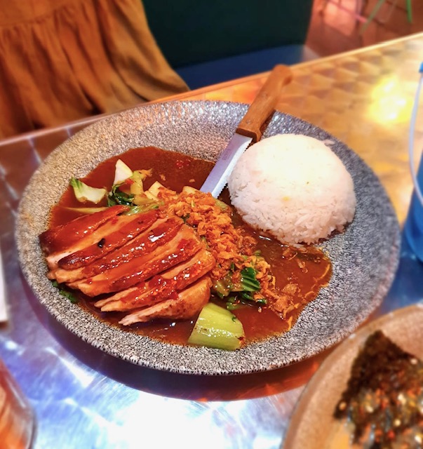 bottomless brunch in fitzrovia