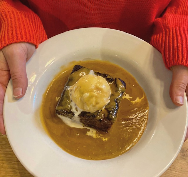 eight bells saffron walden