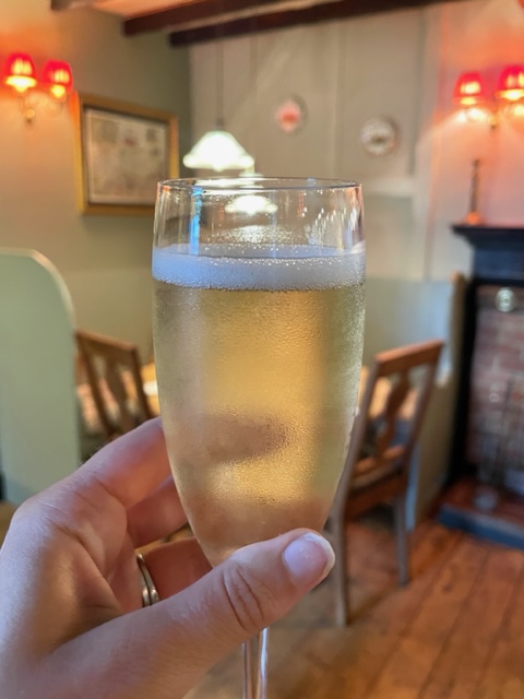 pub in thakeham