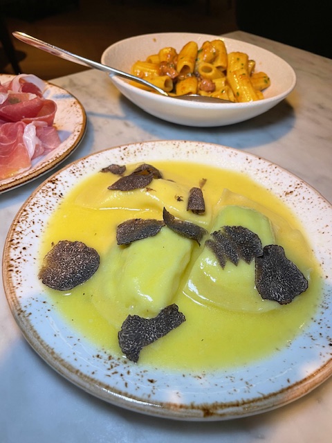 italian restaurant in london victoria 