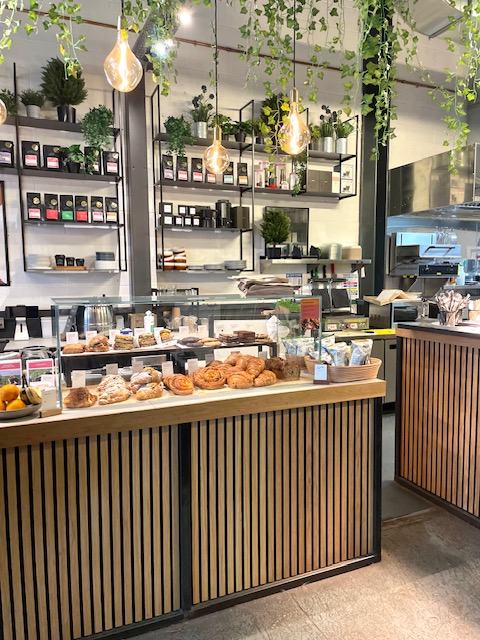east london restaurants and bars