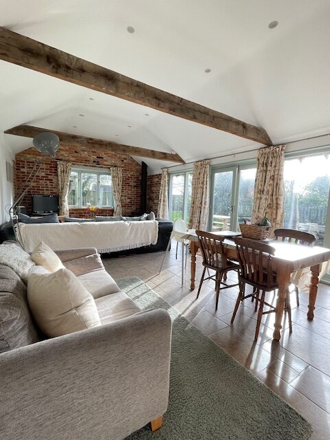 cottage with hot tub in the New forest 