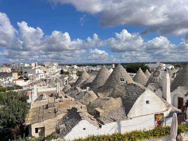 things to do in Alberobello