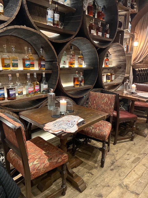 cocktail bar in oxford circus