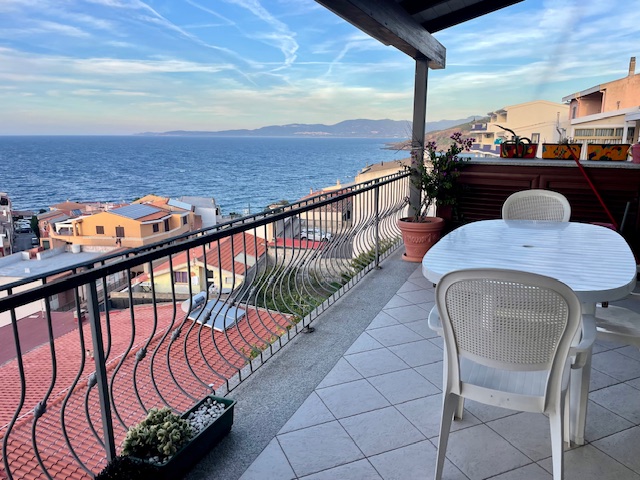 where to stay in castelsardo